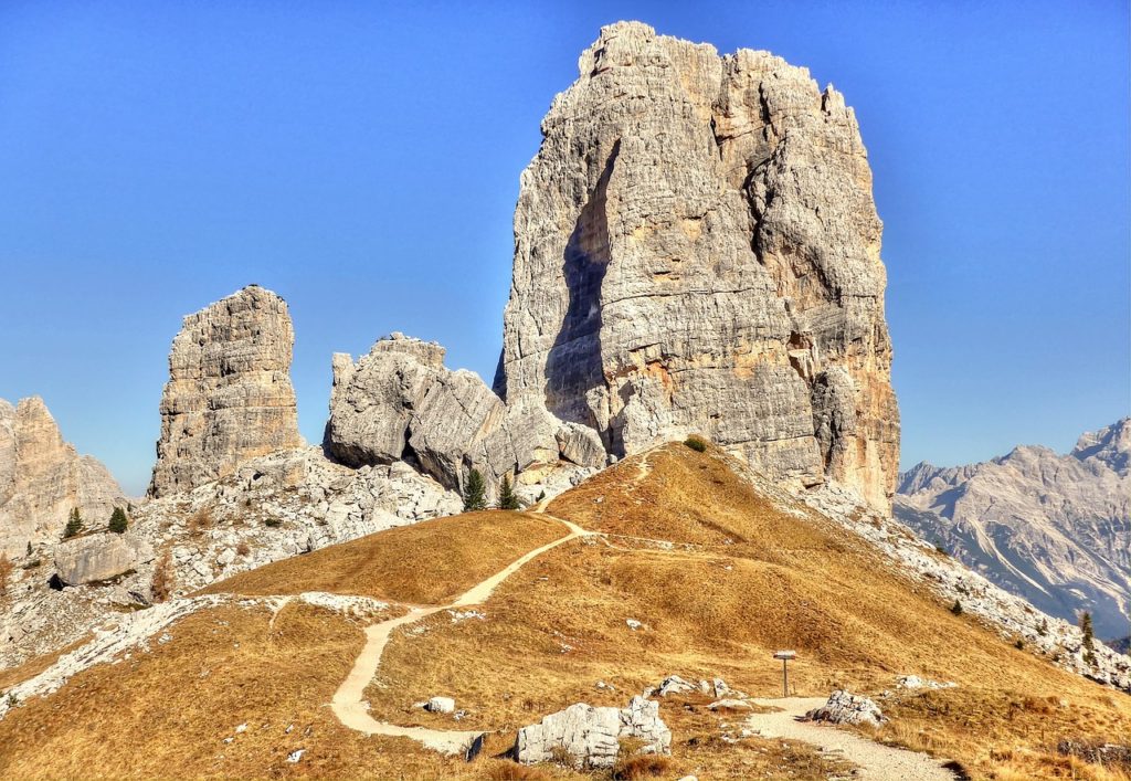 cinque torri, dolomites, mountains-3558948.jpg