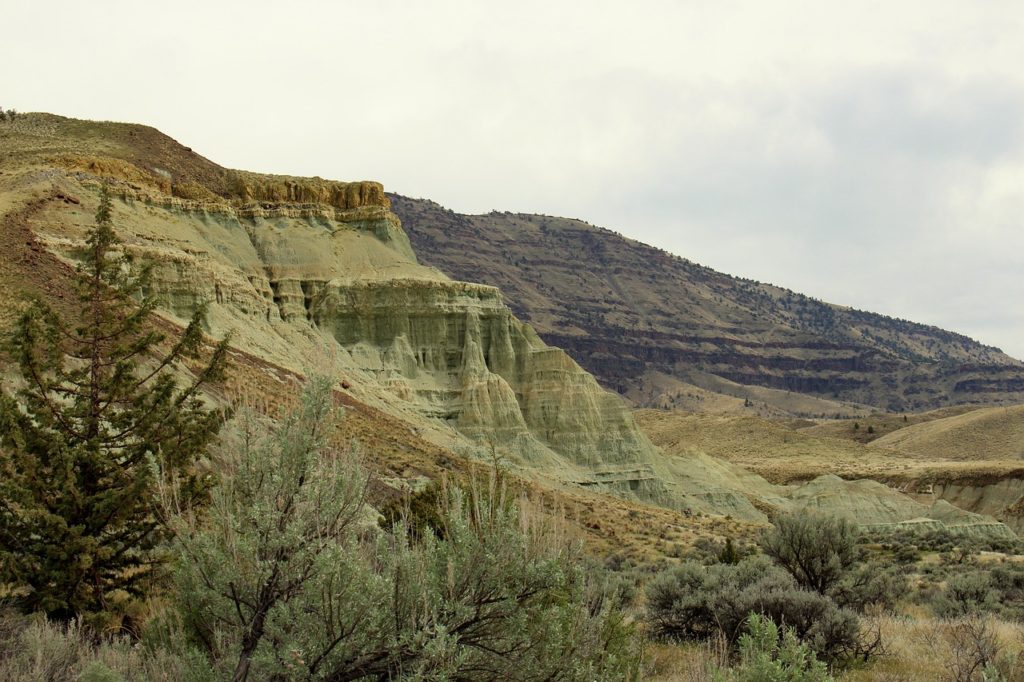 volcanic, landscape, rocky-4142550.jpg